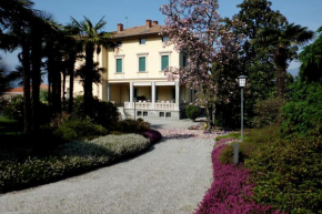 Отель Bellagio Villas 4  Белладжо